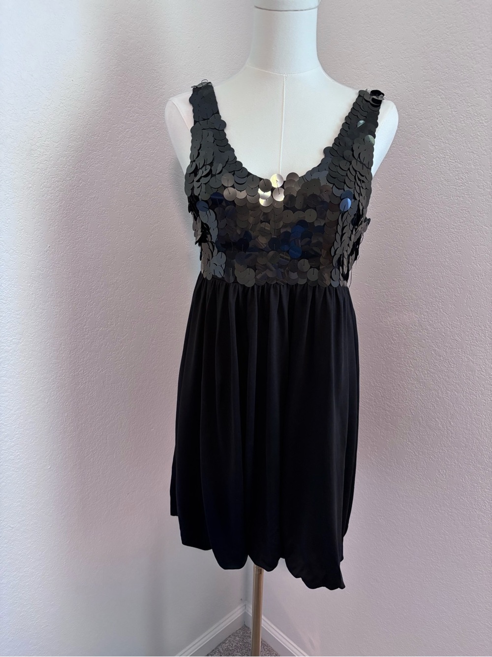 Alice + Olivia Black Sequin Silk Bubble Dress Size M
